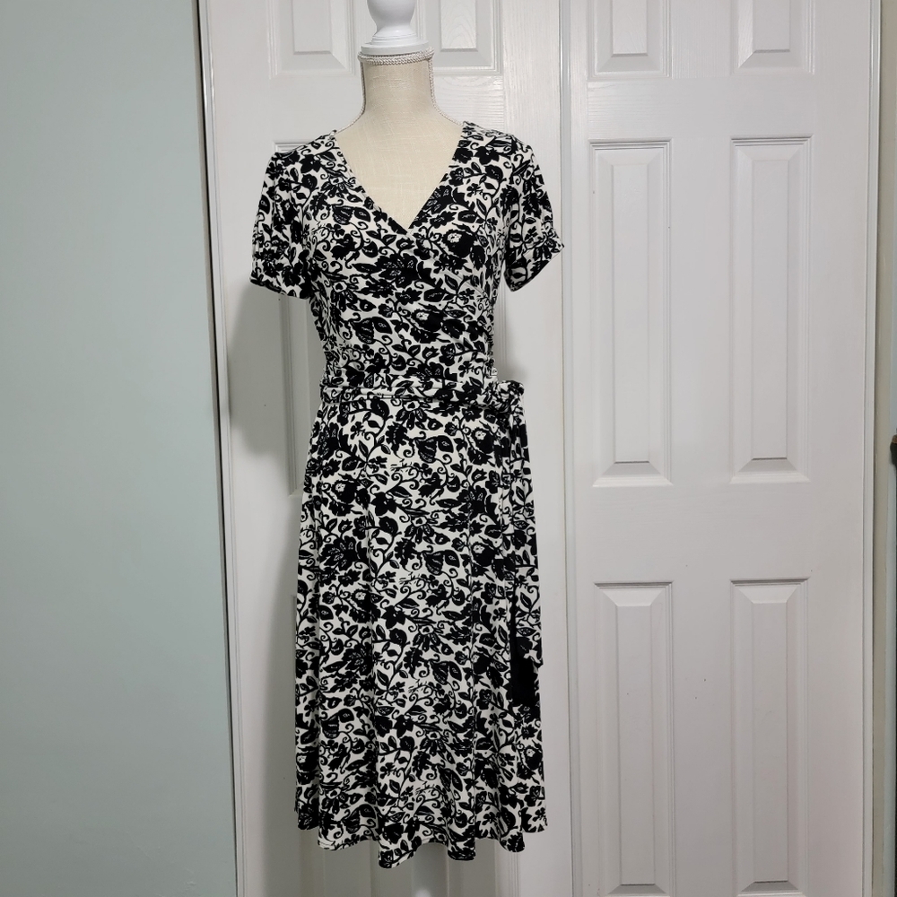 Beautiful Donna Morgan dress